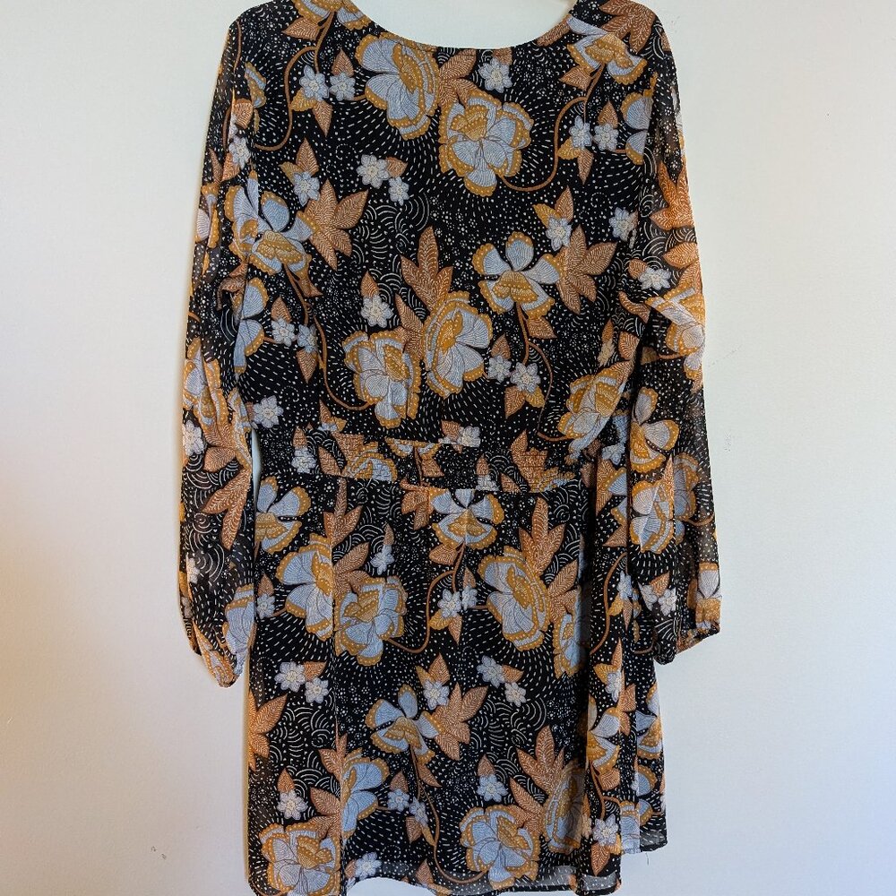 Daniel Rainn Parnika Button Detail Dress, Black floral, XXL - Picture 2 of 3